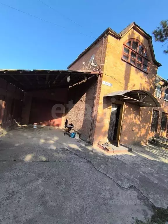 Дом в Ростовская область, Азов Азовский район, ул. Ульянова (222 м) - Фото 2