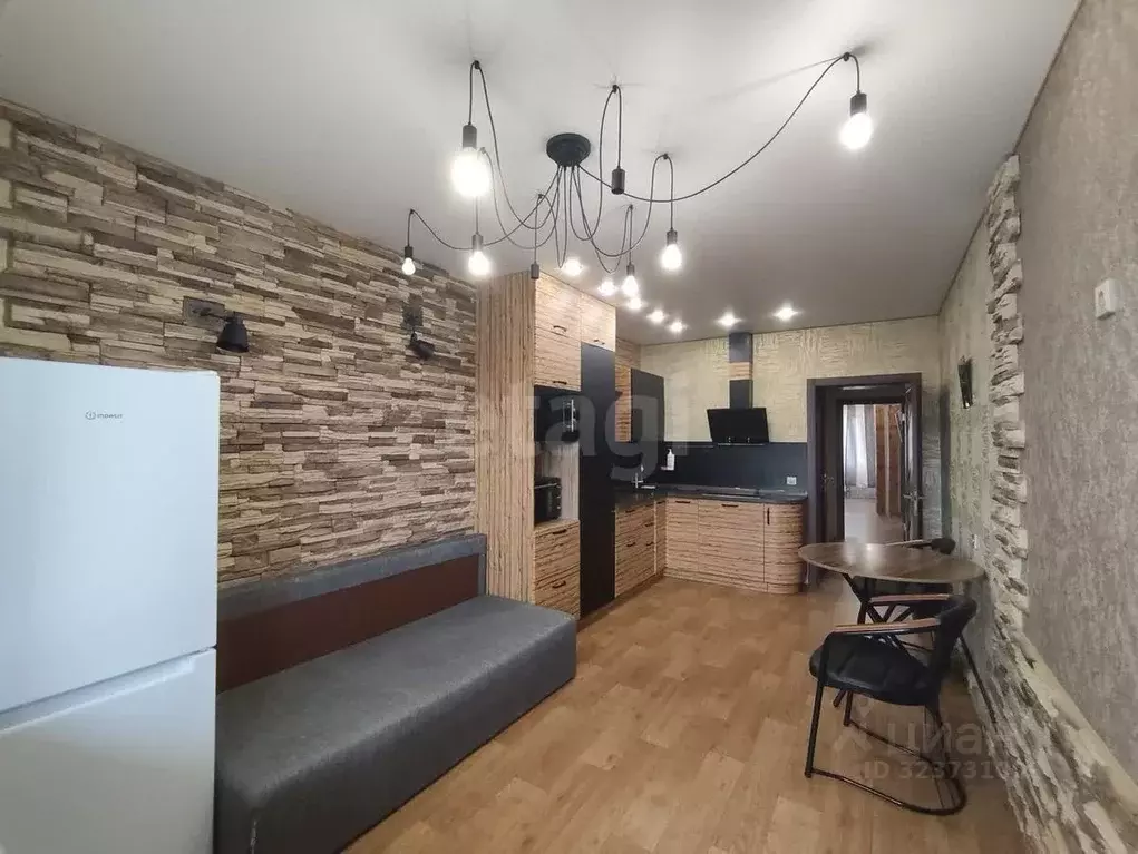 1-к кв. Тюменская область, Тюмень ул. Салтыкова-Щедрина, 58/2 (50.0 м) - Фото 1