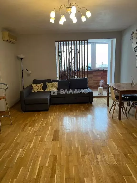 3-к кв. Башкортостан, Уфа Хадии Давлетшиной бул., 18 (80.1 м) - Фото 1