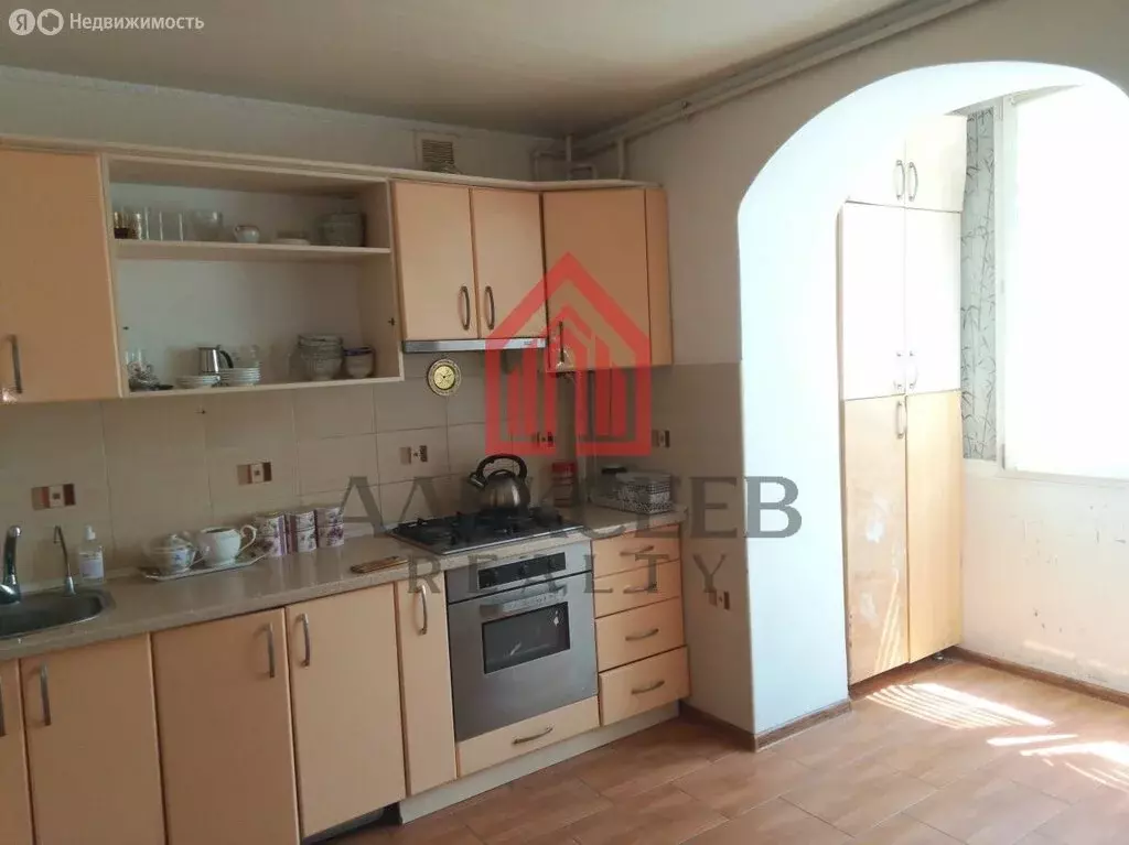 2-комнатная квартира: Бахчисарай, улица Мира, 2 (68.4 м) - Фото 1