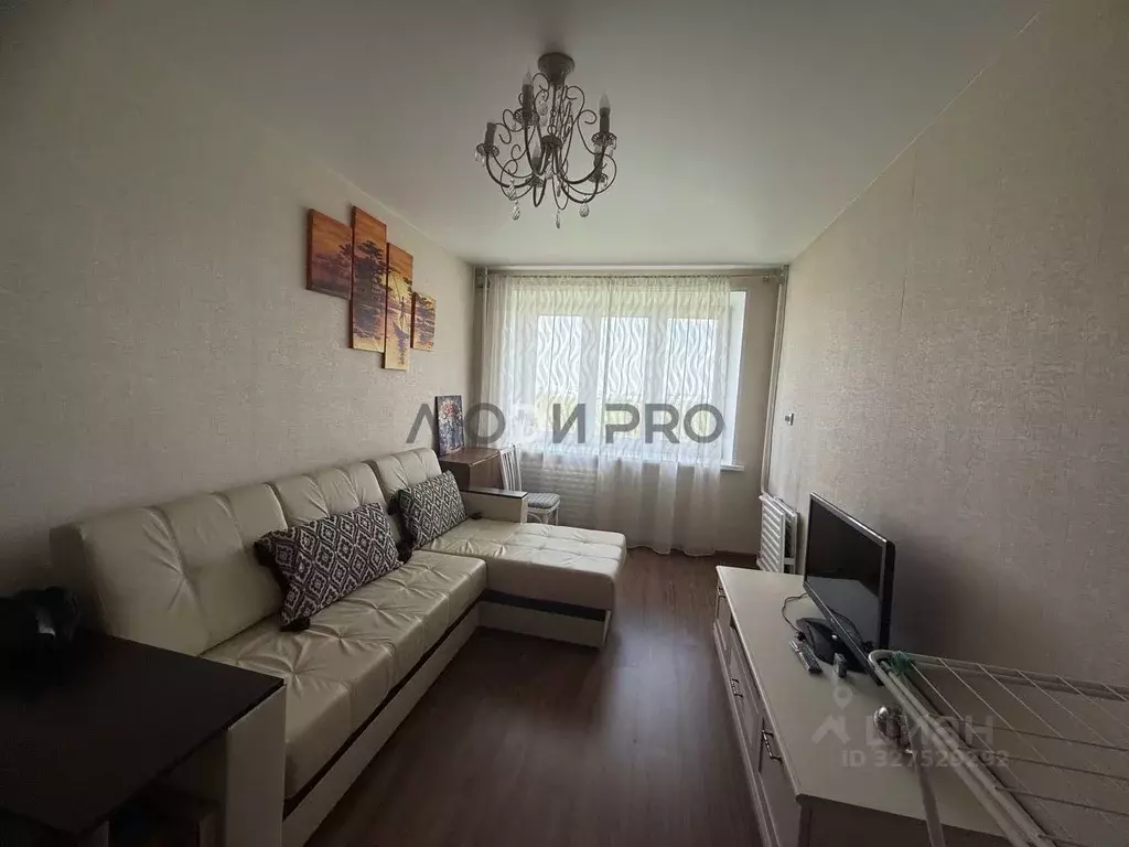 3-к кв. Башкортостан, Уфа просп. Октября, 180 (65.0 м) - Фото 1