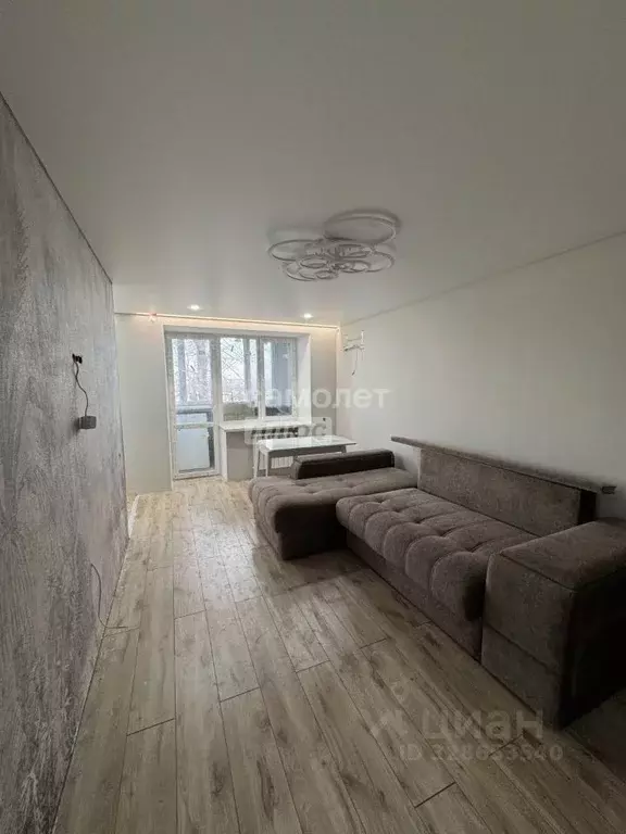 2-к кв. Самарская область, Сызрань Астраханская ул., 36 (45.6 м) - Фото 1