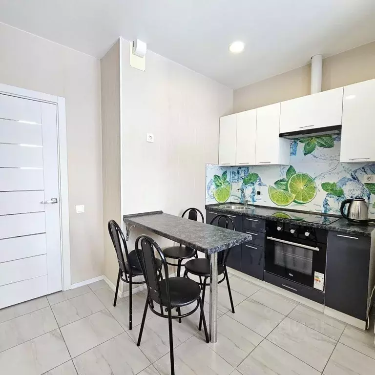 1-к кв. Брянская область, Брянск ул. Имени А.М. Рекункова, 4 (35.4 м) - Фото 1