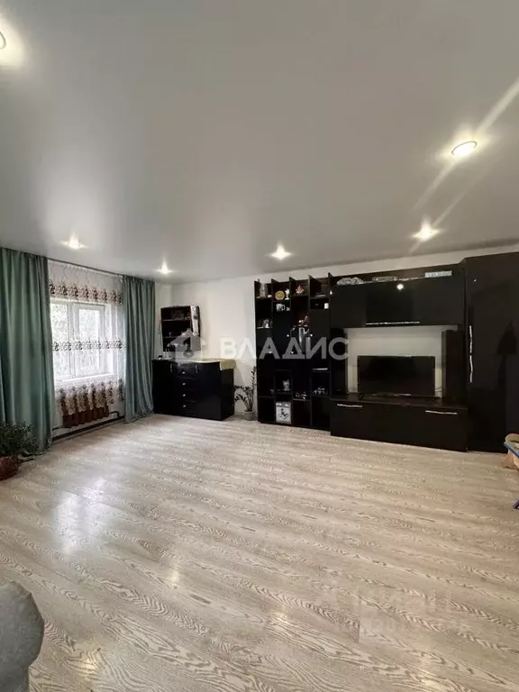 Дом в Бурятия, Улан-Удэ Тулунжа мкр, ул. Юбилейная, 37 (184 м) - Фото 1