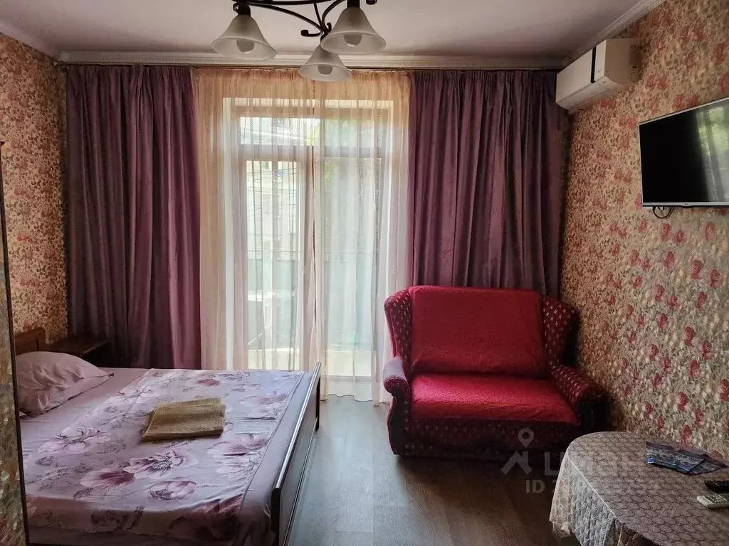 Комната Крым, Ялта муниципальный округ, Гурзуф пгт ул. Соловьева, 14/З - Фото 2