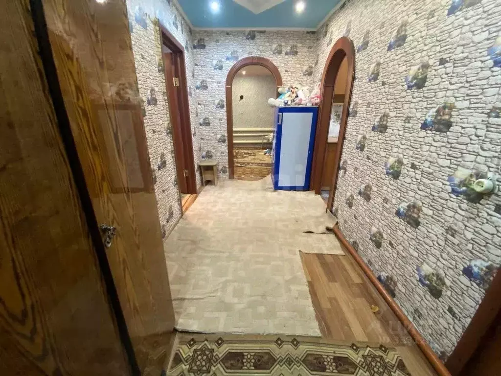 Дом в Курганская область, Макушино ул. Ксении Галашовой (61 м) - Фото 1