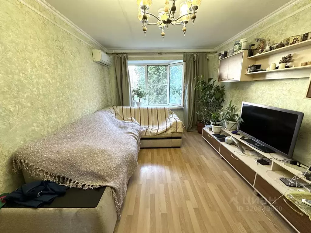 3-к кв. Волгоградская область, Волгоград Авиаторская ул., 3 (59.3 м) - Фото 1