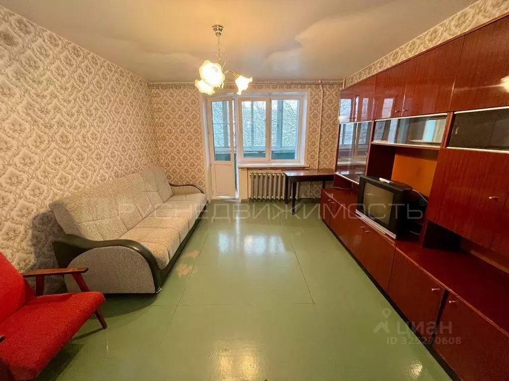 3-к кв. Кировская область, Киров ул. Дзержинского, 62к1 (58.5 м) - Фото 2