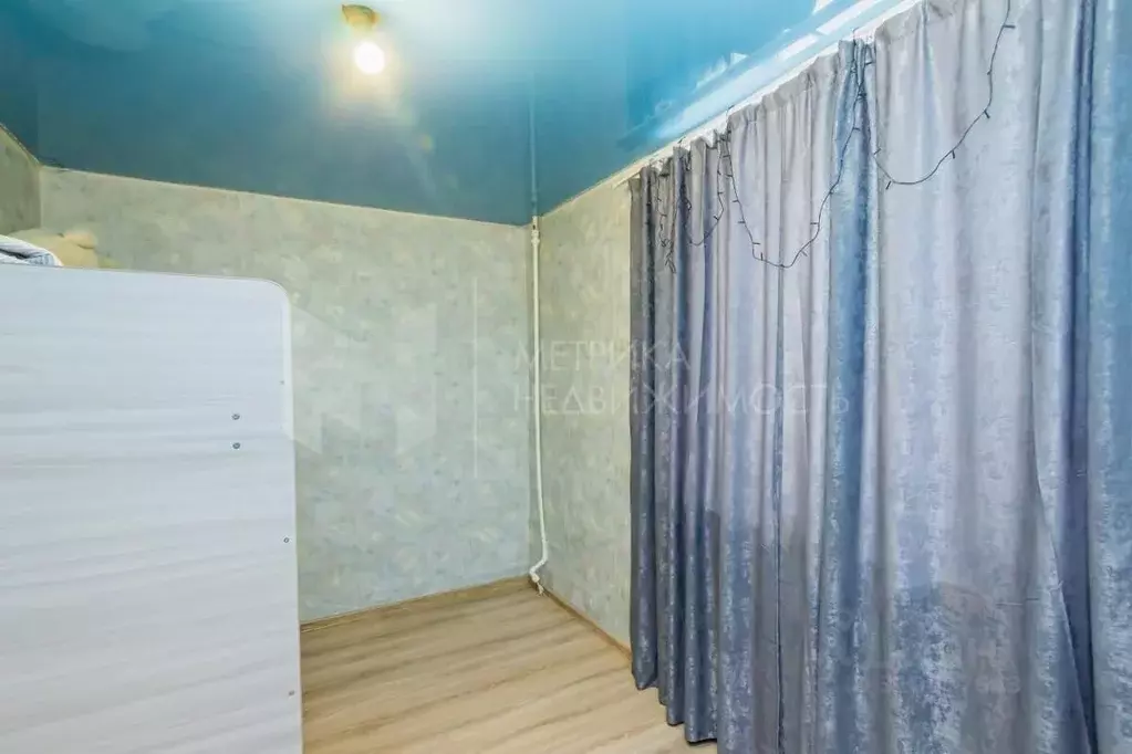4-к кв. Тюменская область, Тюмень Парковая ул., 2А (63.0 м) - Фото 0