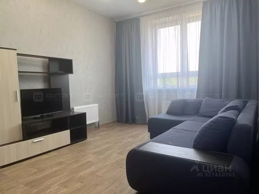 2-к кв. Татарстан, с. Высокая Гора ул. Рождественская, 12Б (50.0 м) - Фото 1