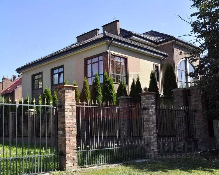 Таунхаус в Калининградская область, Калининград ул. Гоголя, 1А (397 м) - Фото 1
