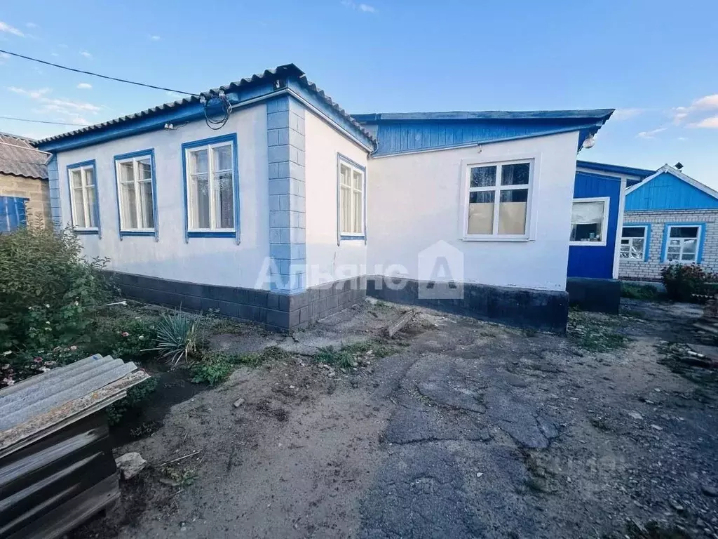 Дом в Ростовская область, Тацинская ст-ца ул. Суворова (70 м) - Фото 2
