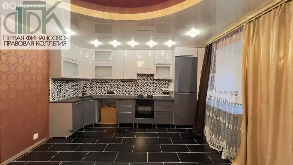 3-комнатная квартира: Арзамас, улица Калинина, 3А (75.3 м) - Фото 2