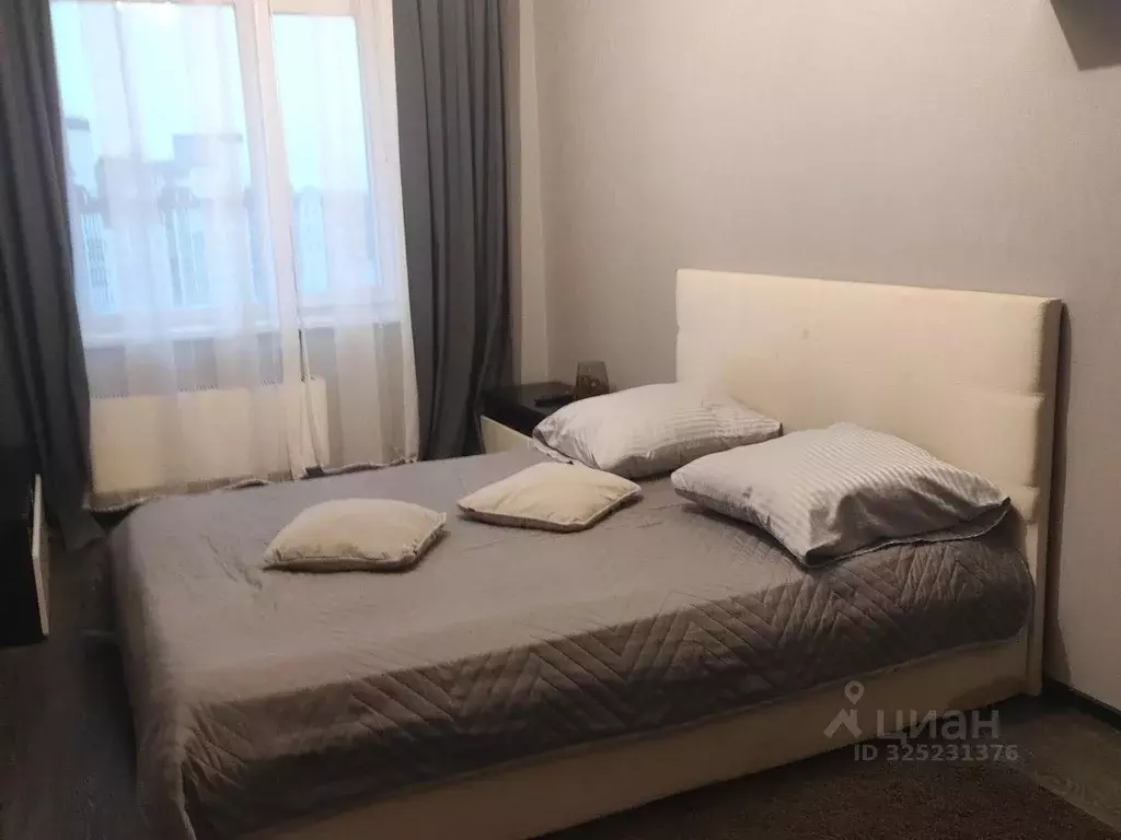 1-к кв. Ленинградская область, Гатчина просп. 25 Октября, 75 (35.0 м) - Фото 1