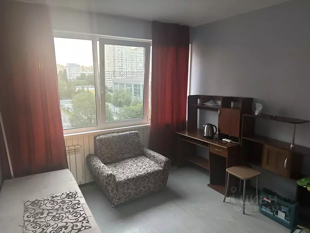 Комната Санкт-Петербург ул. Ушинского, 17К1 (13.0 м) - Фото 1