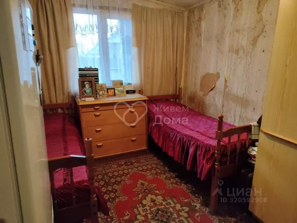 Дом в Волгоградская область, Волгоград ул. 2-я Лескова (200 м) - Фото 1