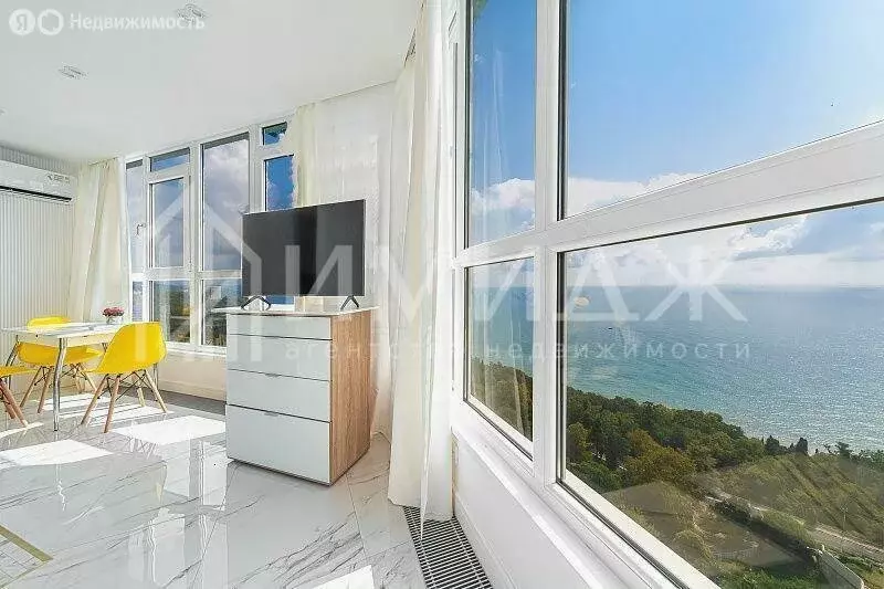 2-комнатная квартира: Сочи, улица Ленина, 298Бк7 (45 м) - Фото 0