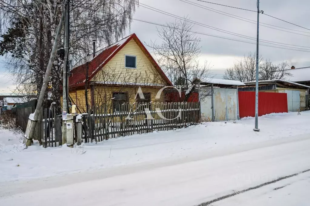 Дом в Свердловская область, Сысертский муниципальный округ, с. ... - Фото 1