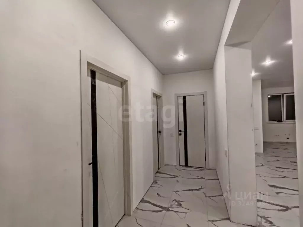 Дом в Свердловская область, Белоярский муниципальный округ, пос. ... - Фото 1