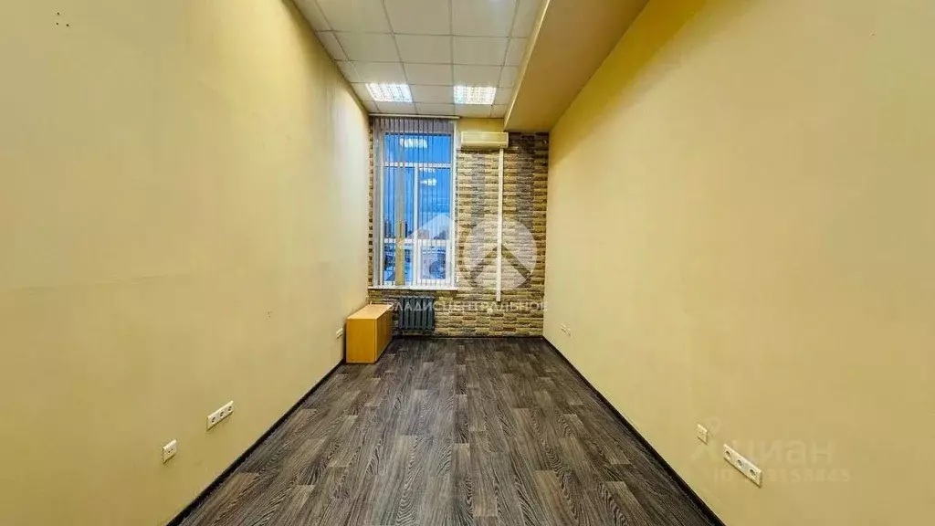 Офис в Новосибирская область, Новосибирск Красный просп., 220/5 (19 м) - Фото 1