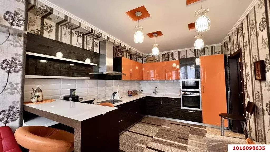 3-к кв. Краснодарский край, Краснодар ул. Имени В.Н. Мачуги (97.0 м) - Фото 2