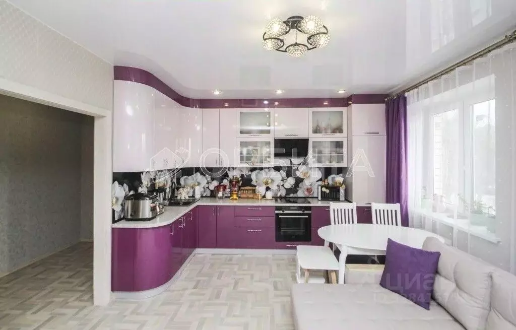 1-к кв. Тюменская область, Тюмень ул. Мельникайте, 2к11 (49.3 м) - Фото 2