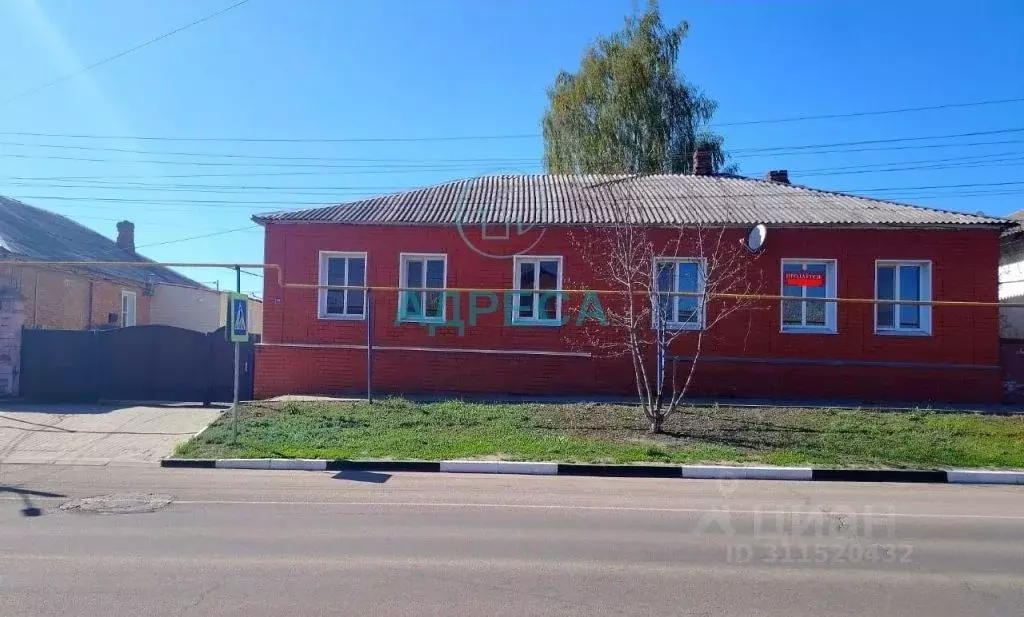 3-к кв. Белгородская область, Новый Оскол 1 Мая ул., 20 (80.0 м) - Фото 1