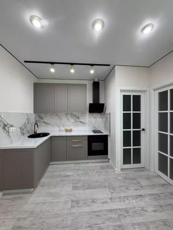 2-к кв. Татарстан, Казань ул. Сибгата Хакима, 50 (60.0 м) - Фото 2