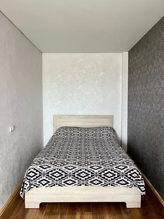 1-к кв. Башкортостан, Уфа просп. Октября, 158 (30.0 м) - Фото 1
