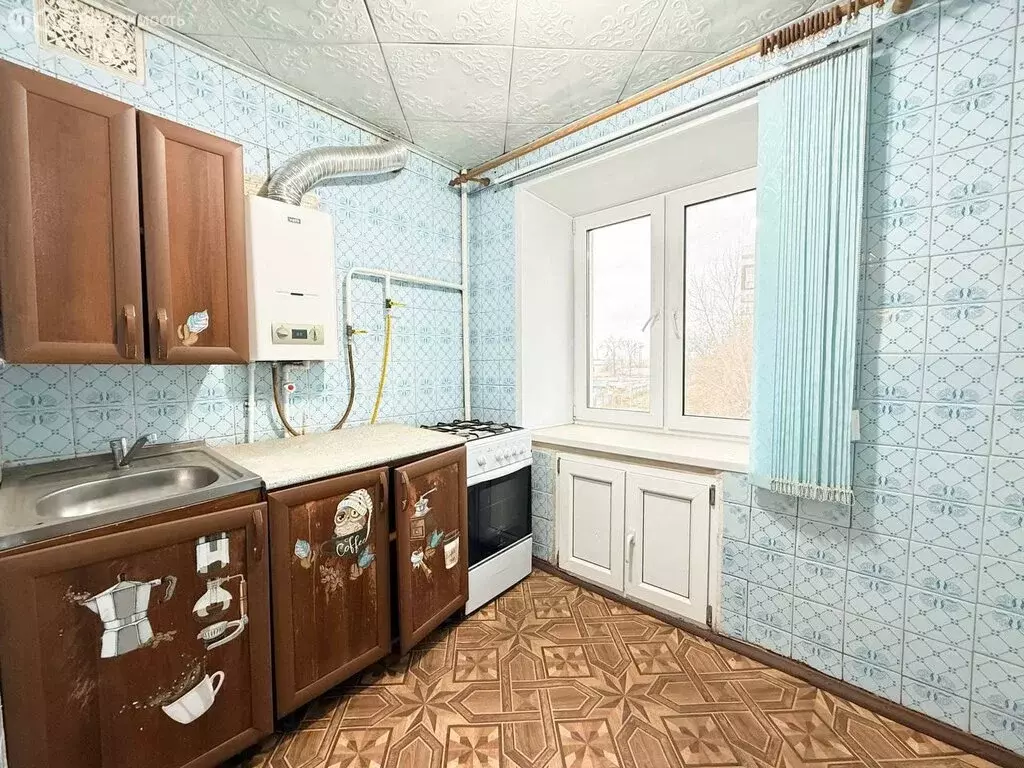 3-комнатная квартира: Оренбург, микрорайон Красный Городок, улица Розы ... - Фото 1