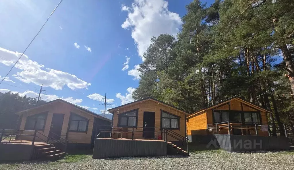 Дом в Карачаево-Черкесия, Зеленчукский район, с. Архыз  (25 м) - Фото 2