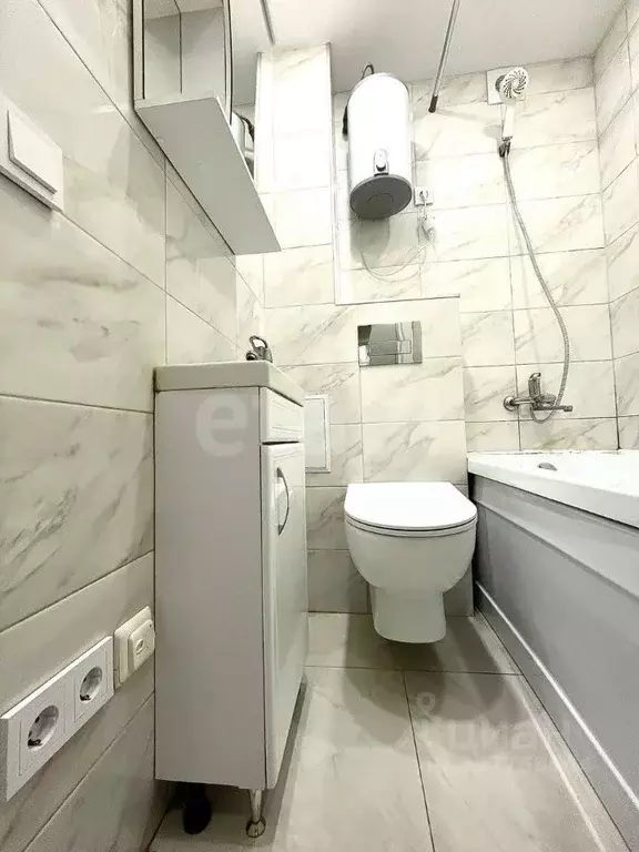 Студия Тюменская область, Тюмень ул. 50 лет ВЛКСМ, 91б (18.6 м) - Фото 1