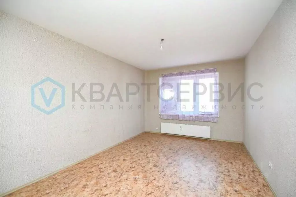 3-к кв. Омская область, Омск ул. Завертяева, 9к22 (79.5 м) - Фото 1