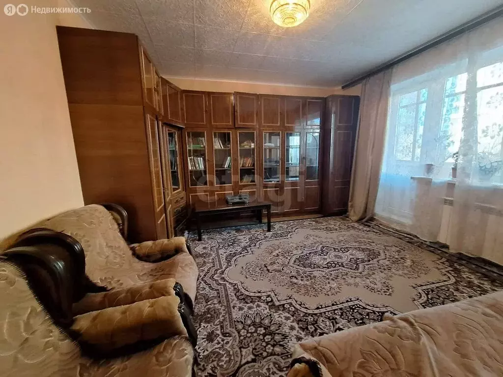 3-комнатная квартира: Нижний Тагил, Уральский проспект, 32к1 (61.9 м) - Фото 0