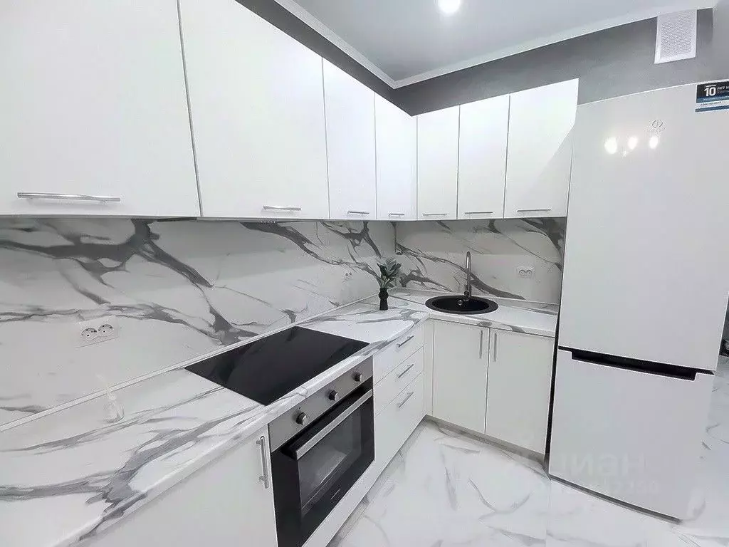 Студия Краснодарский край, Краснодар ул. Карякина, 5к2 (26.1 м) - Фото 0