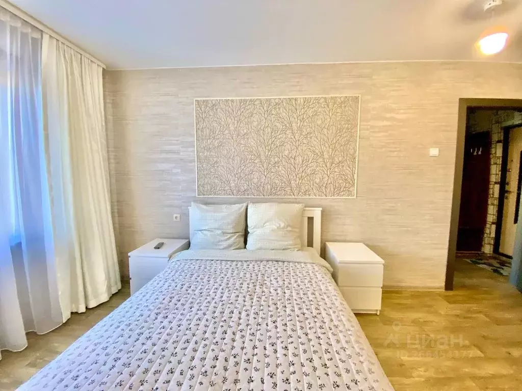 1-к кв. Сахалинская область, Южно-Сахалинск ул. Есенина, 1 (40.0 м) - Фото 2