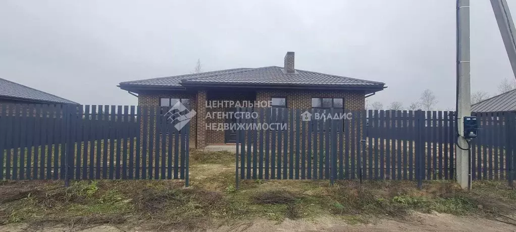 Дом в Рязанская область, Рязанский муниципальный округ, пос. Варские, ... - Фото 1