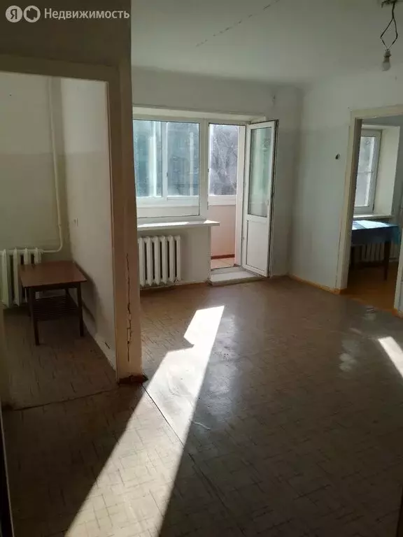3-комнатная квартира: Большой Камень, улица Аллея Труда, 5 (56 м) - Фото 1