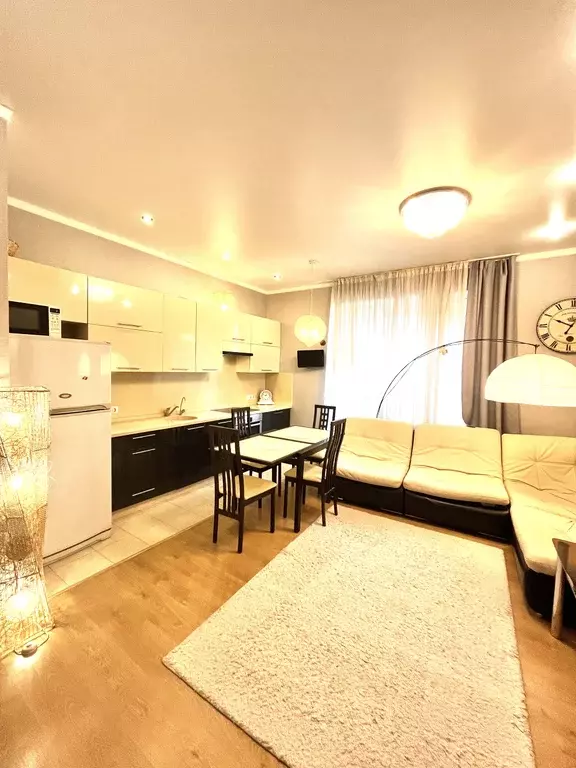 Продаётся 2-к квартира, 70.5 м - Фото 1