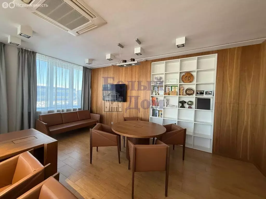 Офис (3000 м) - Фото 1