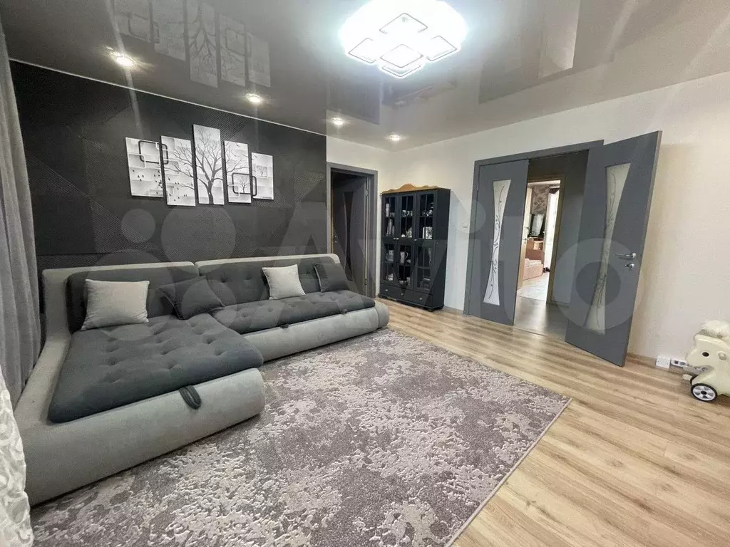 4-к. квартира, 92,8 м, 4/5 эт. - Фото 0