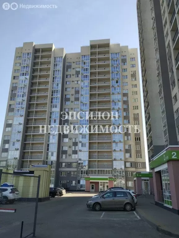 3-комнатная квартира: Курск, улица Карла Маркса, 31А (89 м) - Фото 0