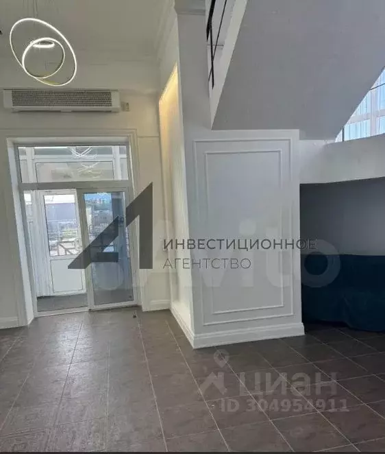 Помещение свободного назначения в Тюменская область, Тюмень Дамбовская ... - Фото 1