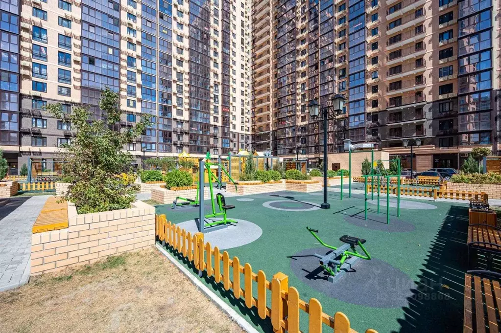 2-к кв. Краснодарский край, Краснодар Гаражная ул., 87к1 (49.3 м) - Фото 0