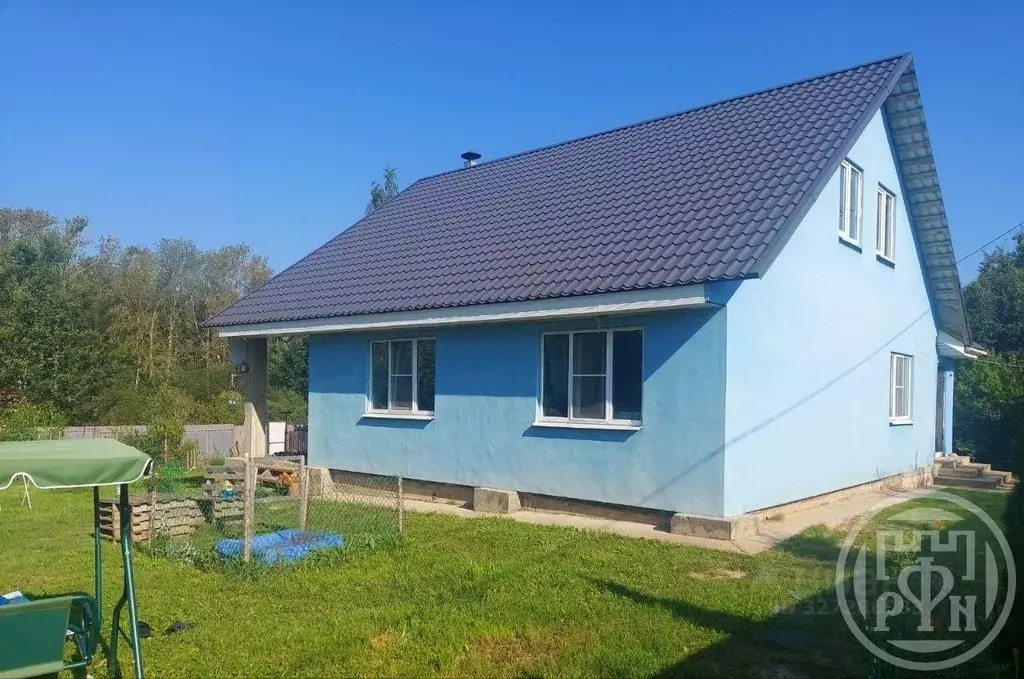 Дом в Ленинградская область, Лужский район, Скребловское с/пос, д. ... - Фото 1