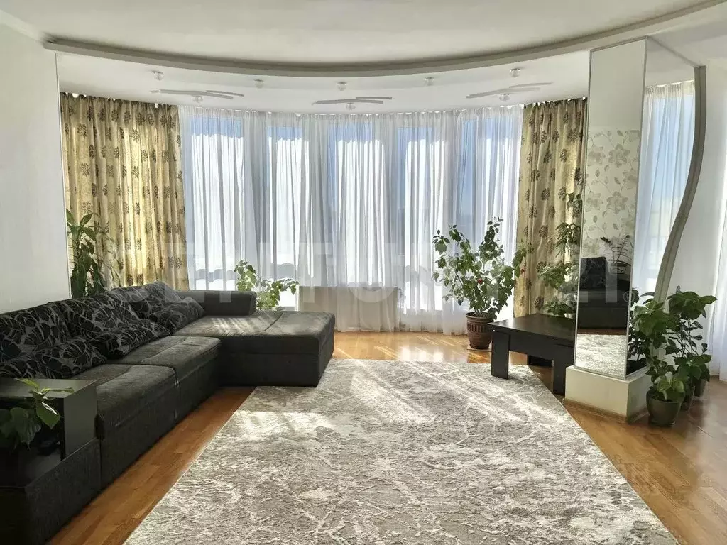 2-к кв. Севастополь ул. Маячная, 16 (89.5 м) - Фото 0