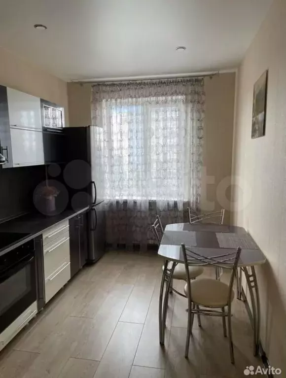 2-к. квартира, 60 м, 9/15 эт. - Фото 1