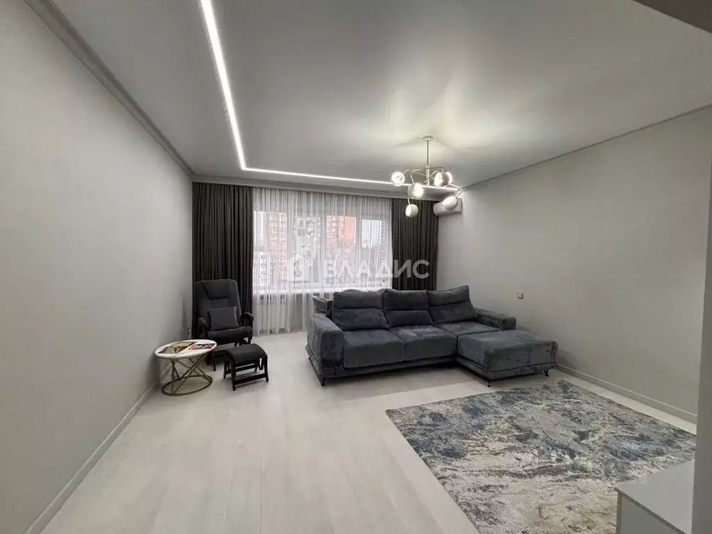 2-к кв. Татарстан, Нижнекамск Спортивная ул., 5 (78.4 м) - Фото 1