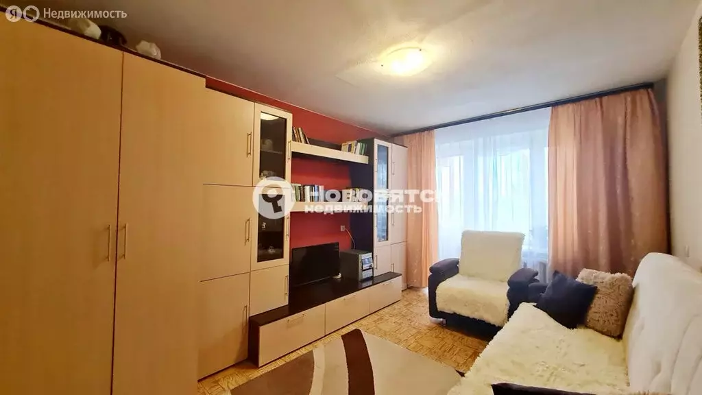 3-комнатная квартира: Киров, улица Опарина, 5 (50.3 м) - Фото 1