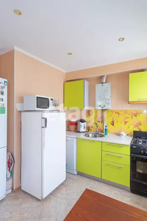 Продаётся 3-к квартира, 41.8 м - Фото 1